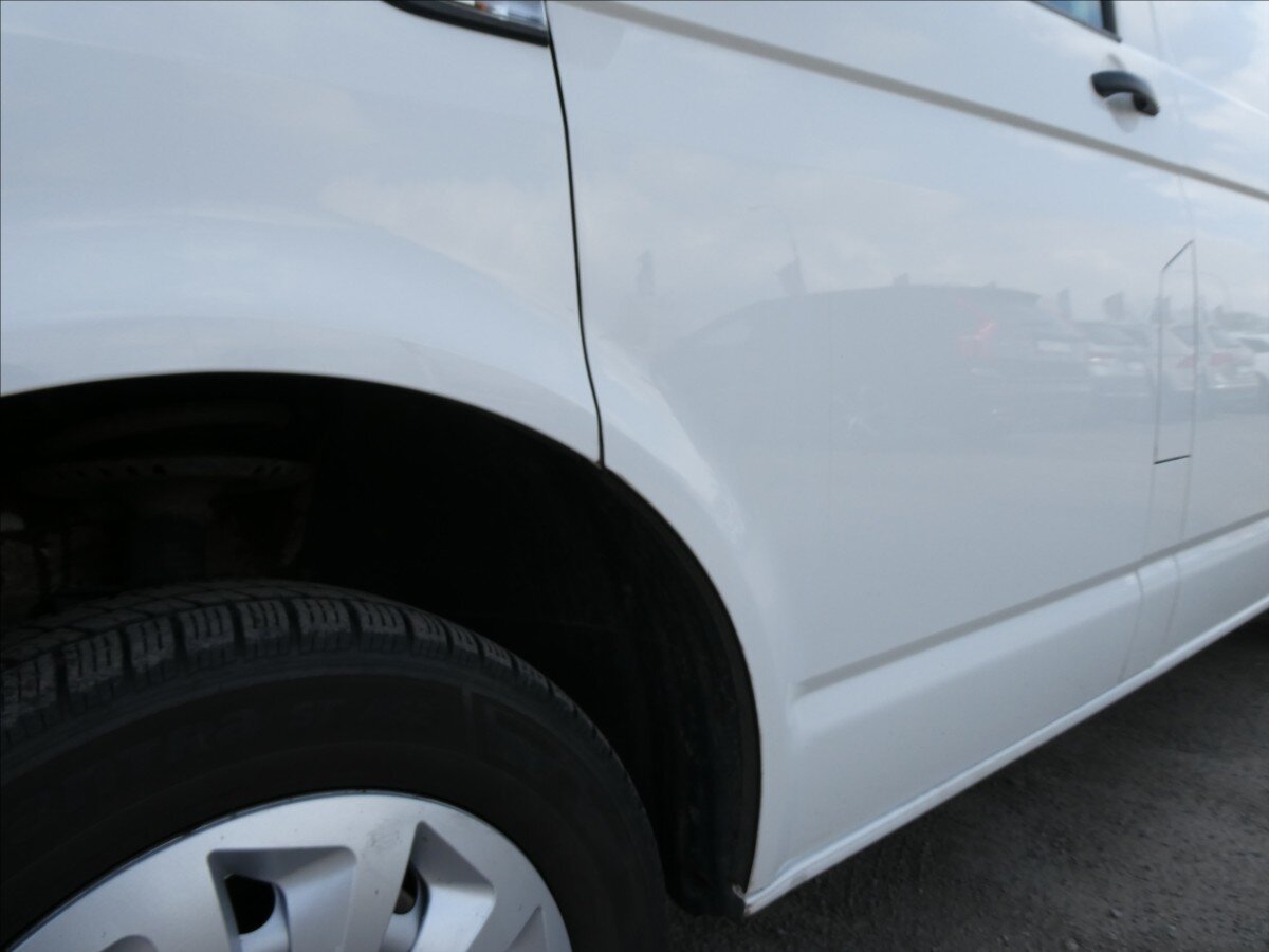 Volkswagen Transporter Skříň 2,0 l 75 kw