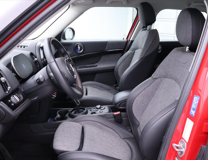 Mini Countryman SUV 1,5 l 100 kw