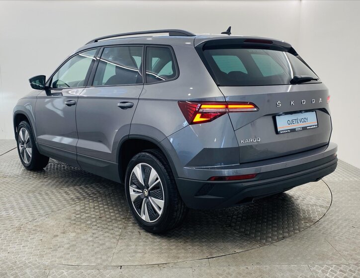 Škoda Karoq SUV / Terénní 1,5 l 110 kw