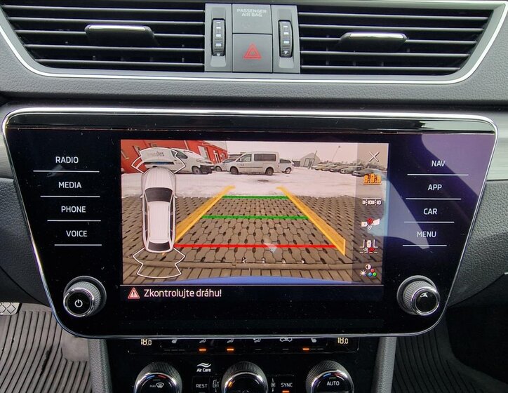 Škoda Superb Kombi 1,5 l 110 kw