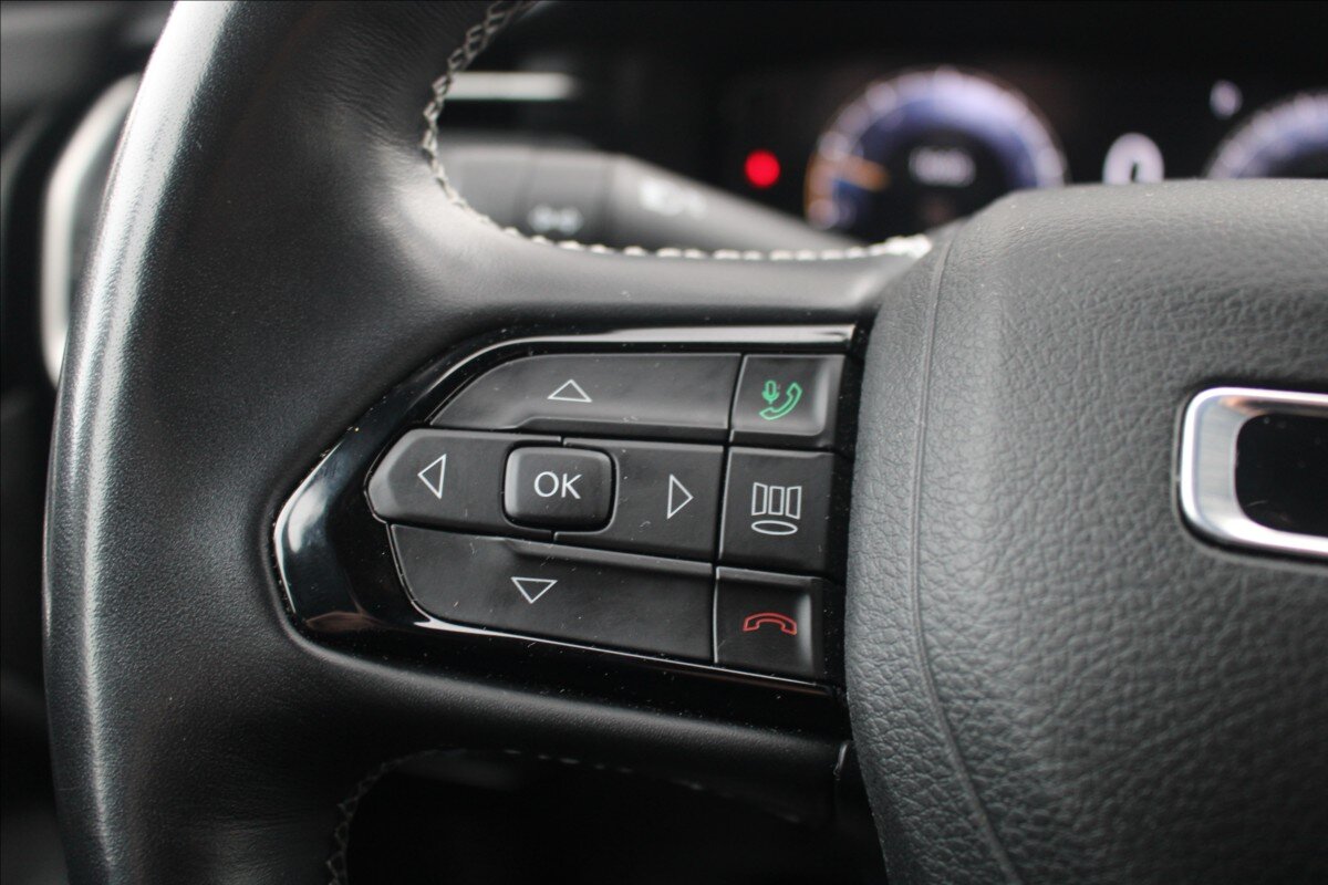 Jeep Compass SUV / Terénní 1,3 l 110 kw