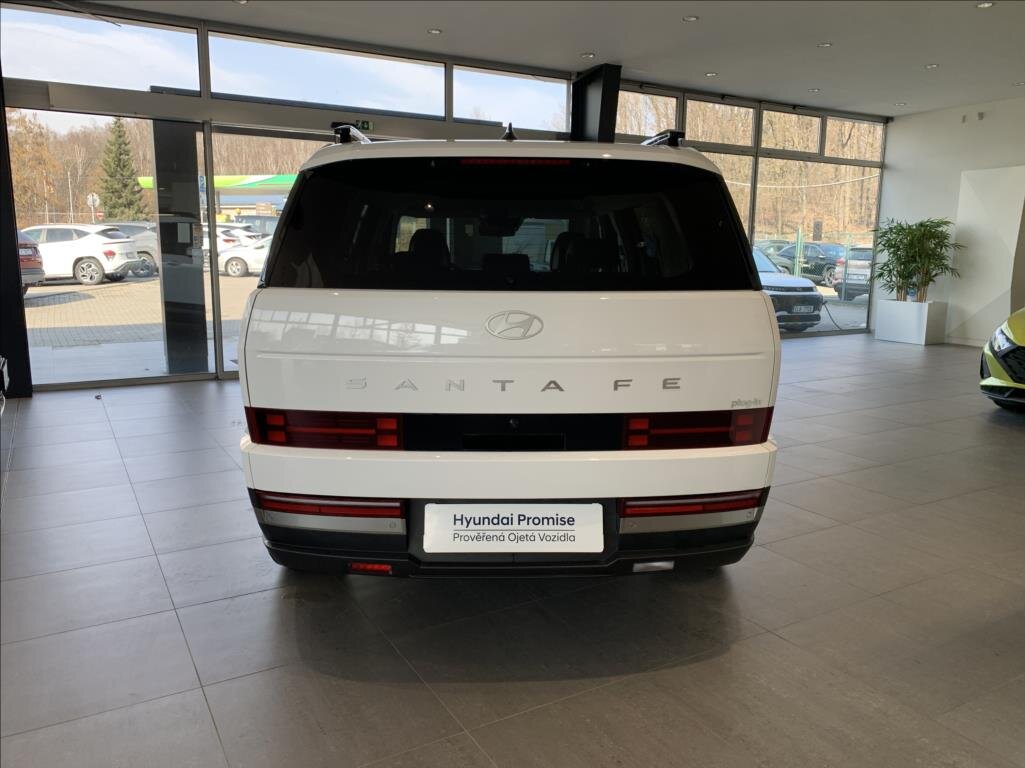 Hyundai Santa Fe SUV / Terénní 1,6 l 117 kw