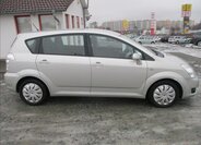 Toyota Corolla Verso 4