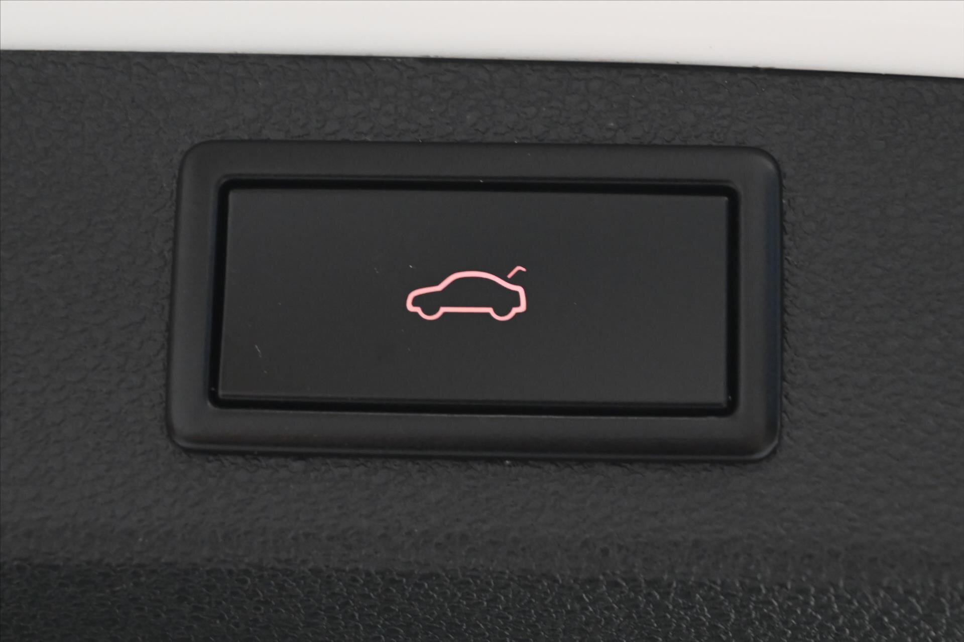 Škoda Kodiaq SUV / Terénní 1,5 l 110 kw