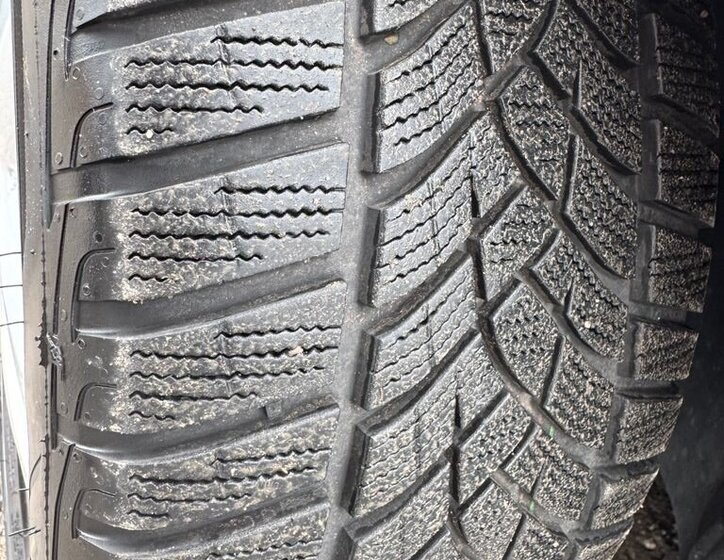 Mercedes-Benz Třídy C Kombi 2,2 l 143 kw