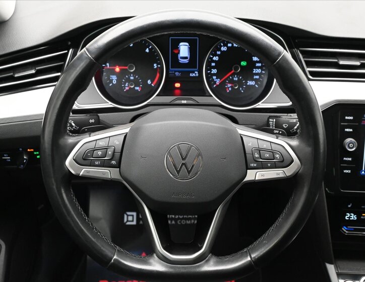 Volkswagen Passat Kombi 2,0 l 110 kw