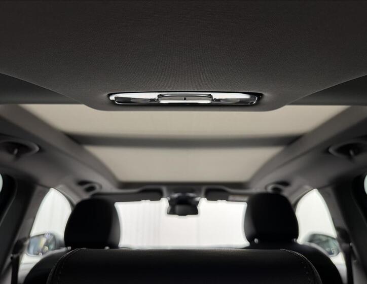 Alfa Romeo Stelvio 38