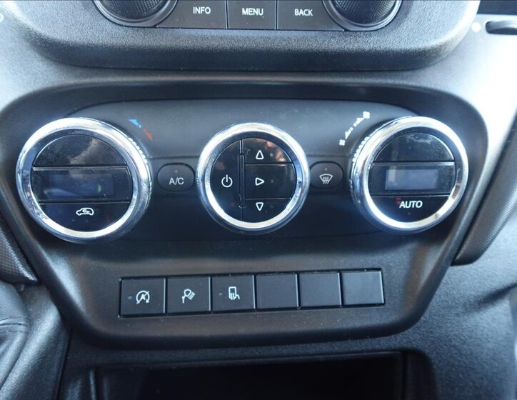 Iveco Daily Ostatní 2,3 l 100 kw