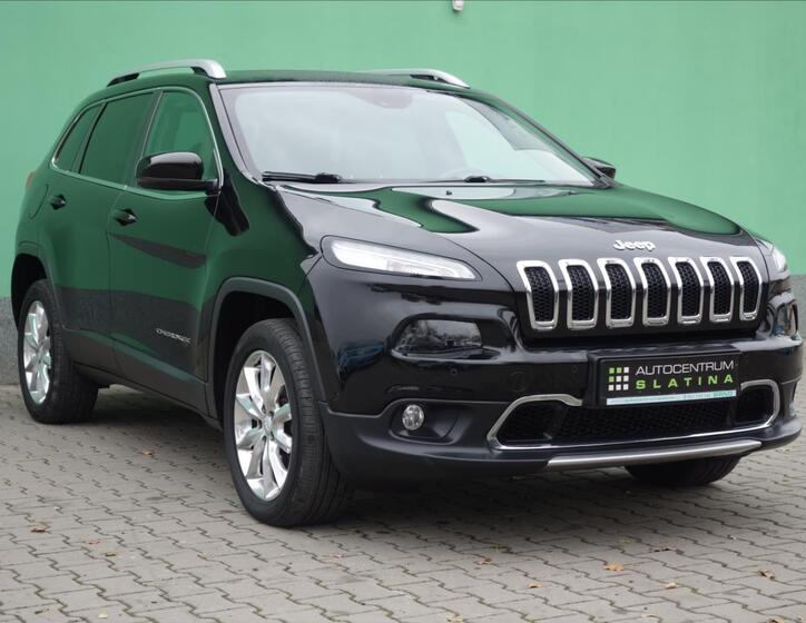 Jeep Cherokee 11