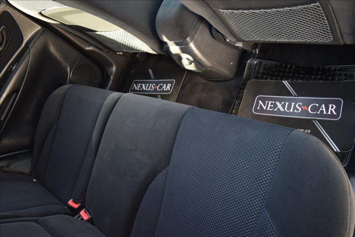 Hyundai Tucson SUV 2,0 l 104 kw