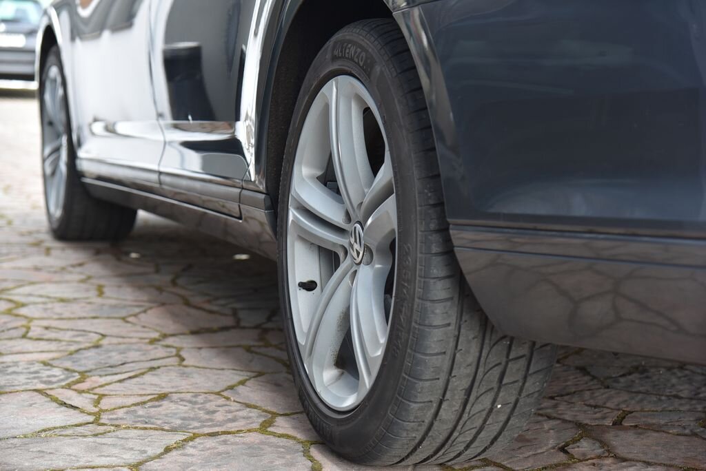 Volkswagen Passat Kombi 2,0 l 110 kw