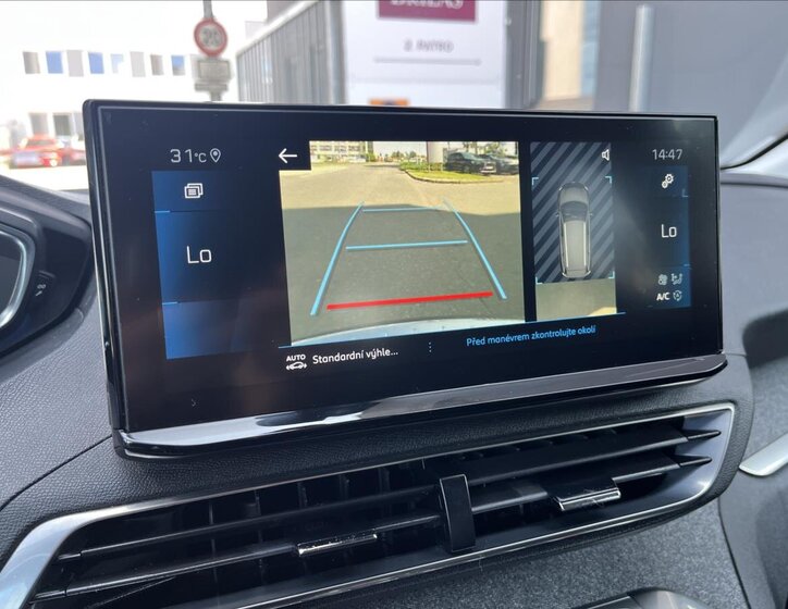 Peugeot 5008 SUV 1,2 l 96 kw