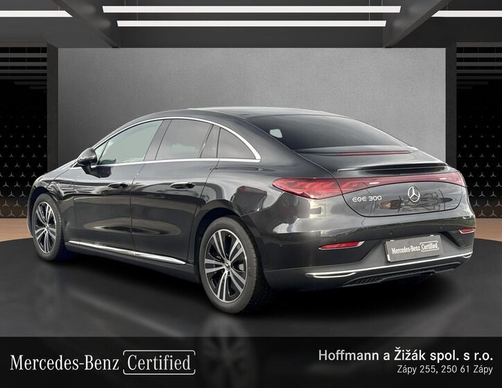Mercedes-Benz EQE Sedan / Limuzína 0,0 180 kw