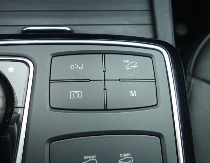 Mercedes-Benz GLE SUV 3,0 l 190 kw