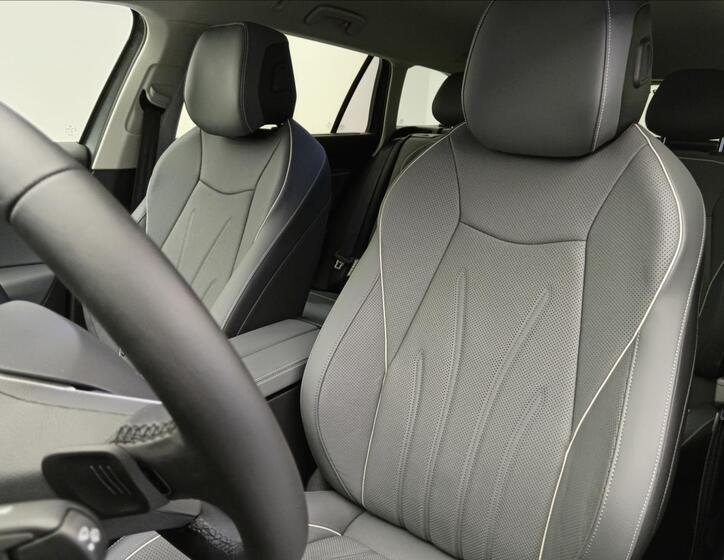 Volkswagen Passat 10