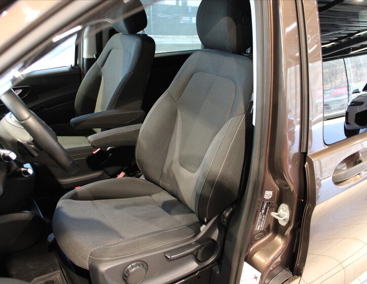 Mercedes-Benz Vito MPV 2,1 l 140 kw