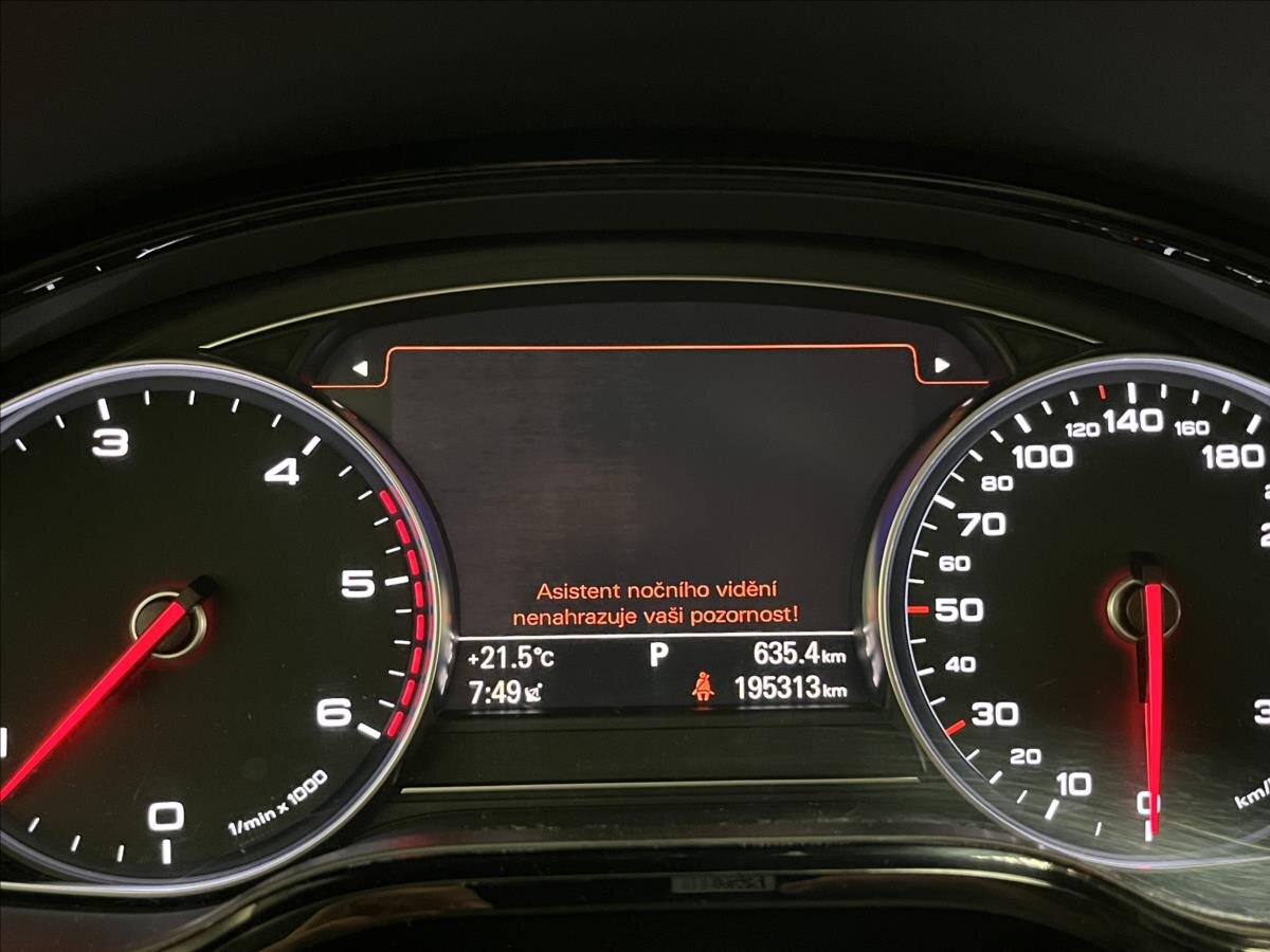 Audi A8 Sedan 3,0 l 190 kw