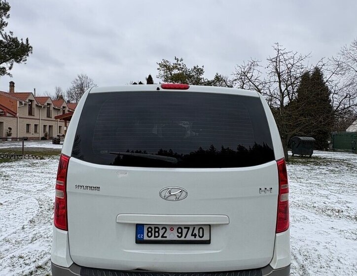 Hyundai H 1 VAN-Minibus 2,5 l 125 kw