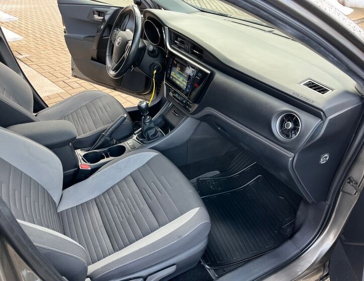 Toyota Auris Hatchback 1,6 l 97 kw