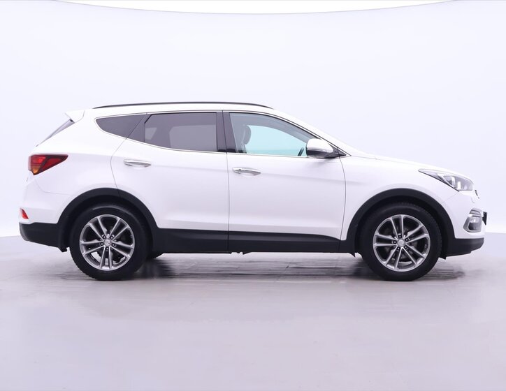 Hyundai Santa Fe 8