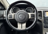 Jeep Grand Cherokee 9