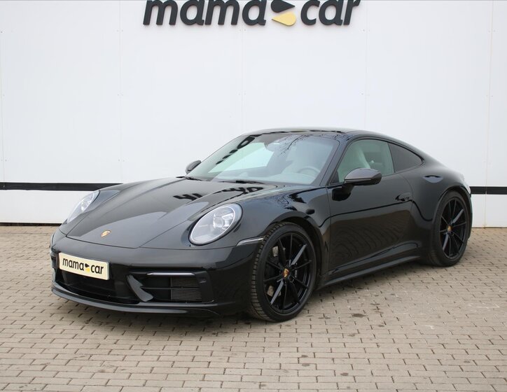 Porsche 911 Kupé 3,0 l 331 kw