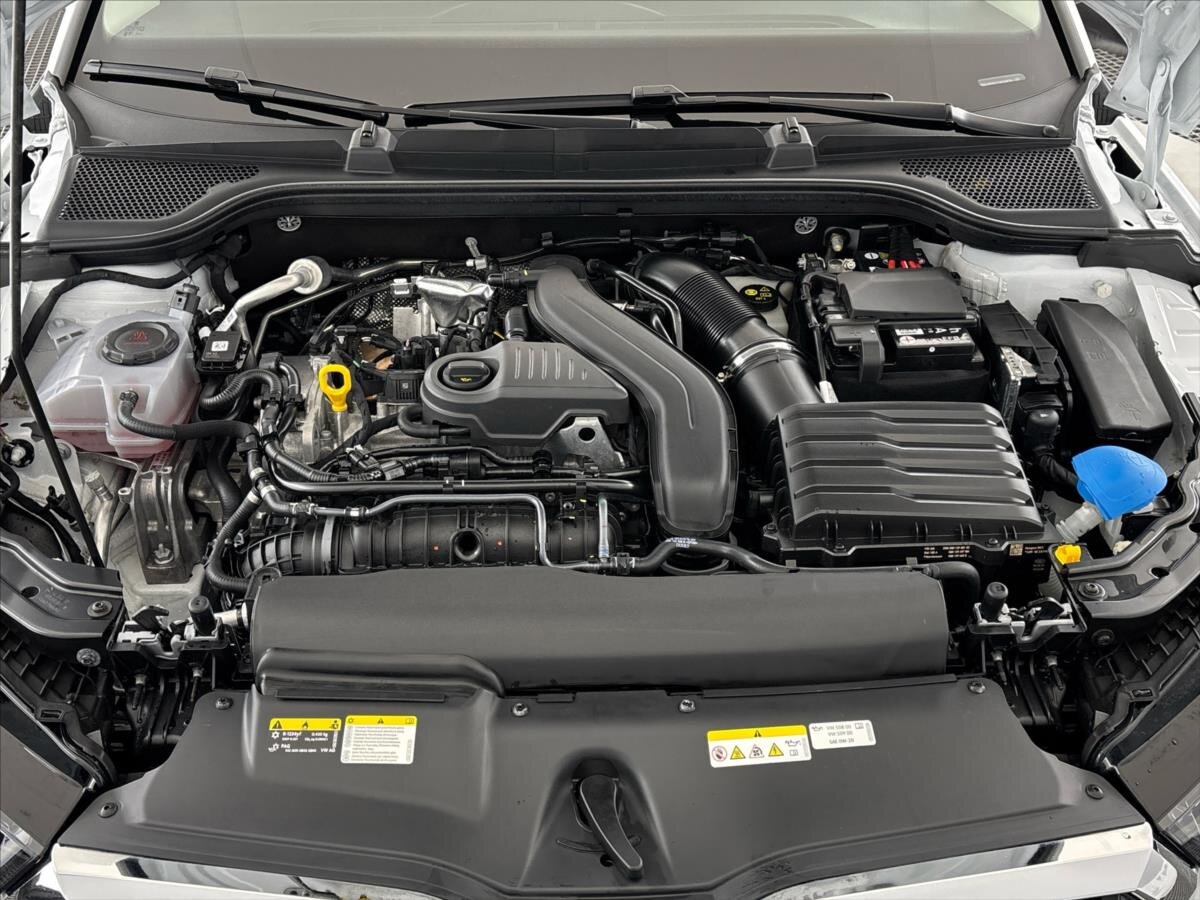 Škoda Scala Hatchback 1,5 l 110 kw