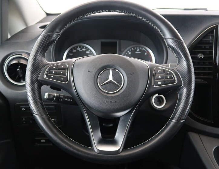 Mercedes-Benz Vito VAN / Minibus 2,0 l 100 kw