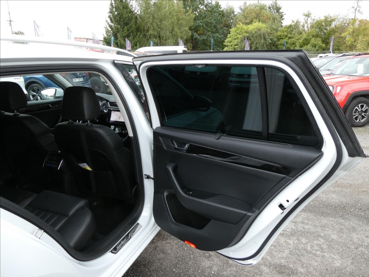 Škoda Superb Kombi 2,0 l 140 kw