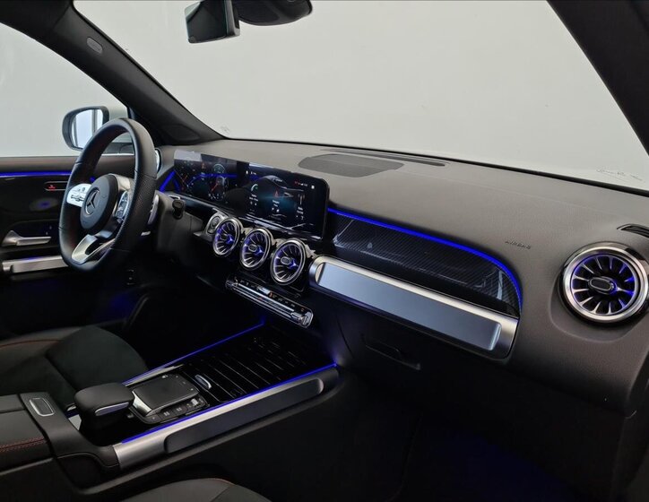 Mercedes-Benz GLB SUV 1,3 l 120 kw