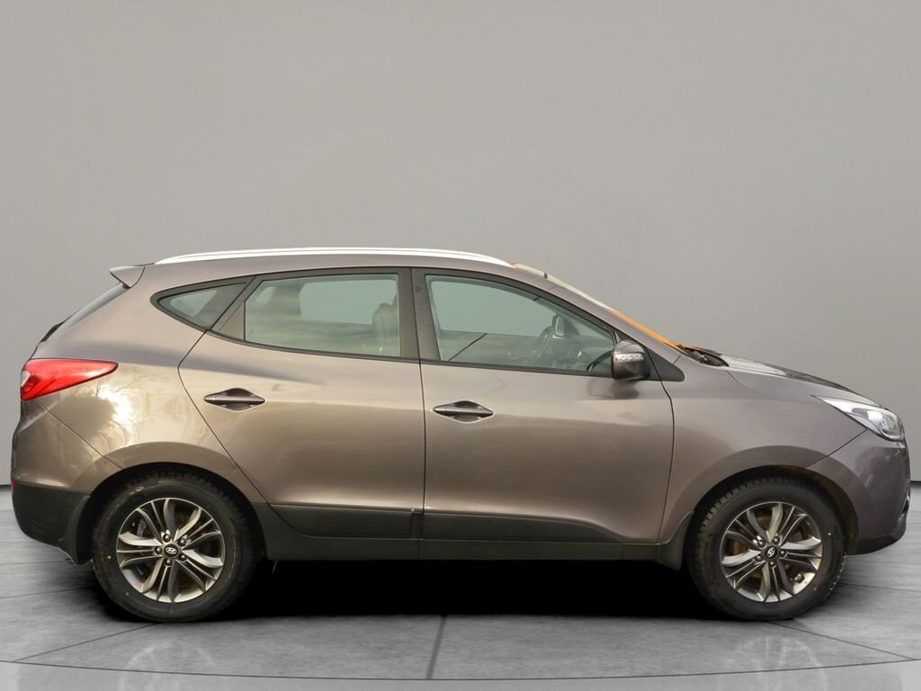 Hyundai ix35 SUV / Terénní 2,0 l 100 kw