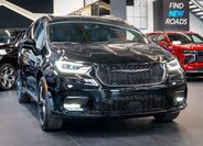 Chrysler Pacifica MPV 3,6 l 221 kw