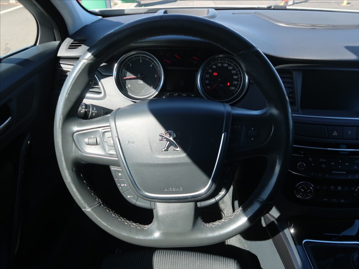 Peugeot 508 Kombi 2,0 l 120 kw