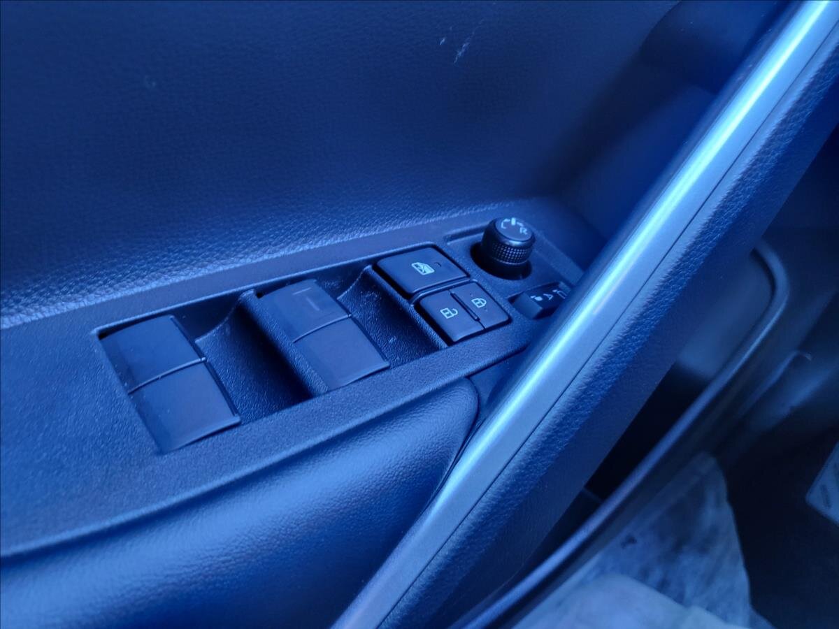 Toyota Corolla Cross SUV 2,0 l 146 kw