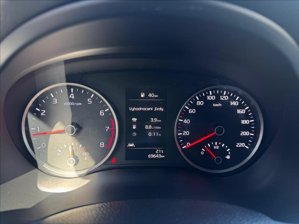 KIA Stonic Hatchback 1,2 l 61 kw