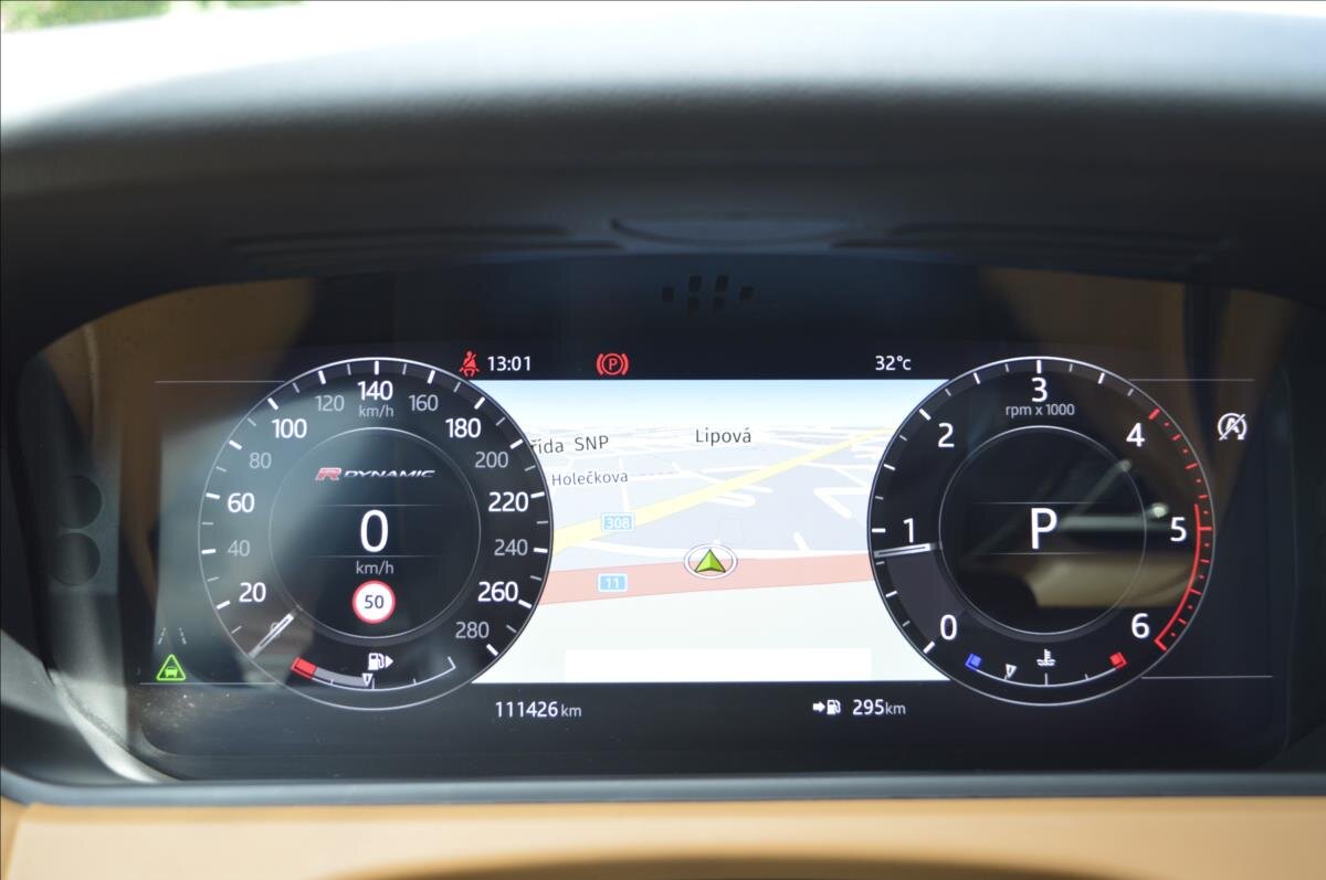 Land Rover Range Rover Velar SUV 3,0 l 221 kw