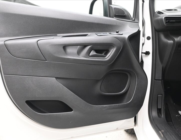Toyota ProAce Skříň 1,5 l 75 kw
