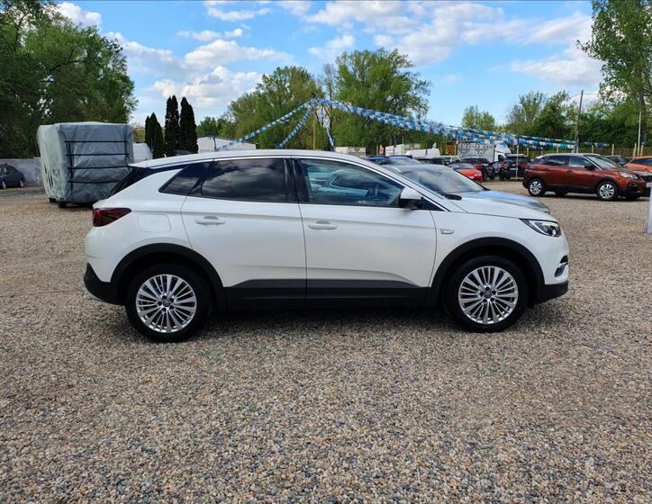 Opel Grandland X 4