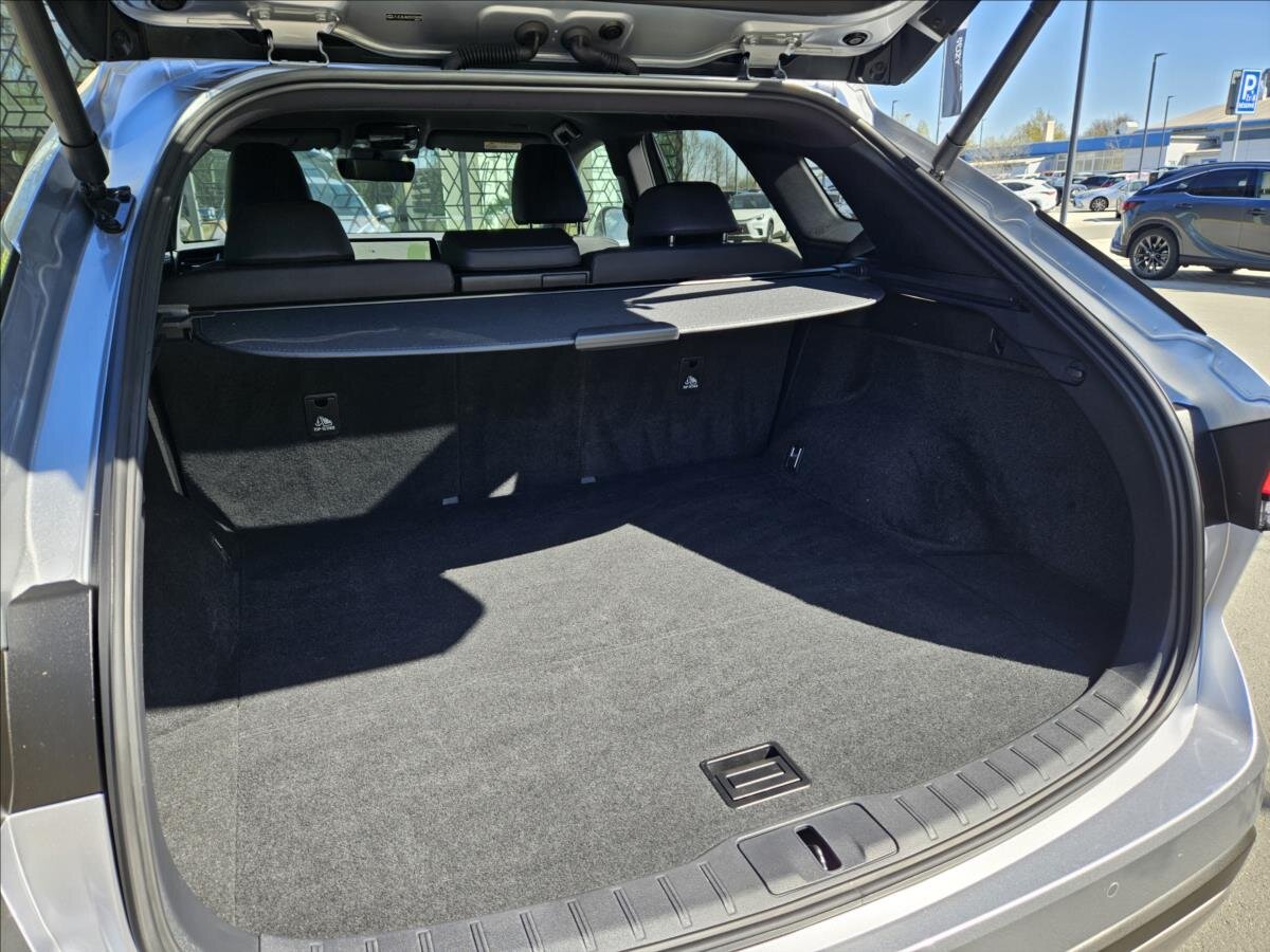 Lexus RX 350h SUV / Terénní 2,5 l 184 kw