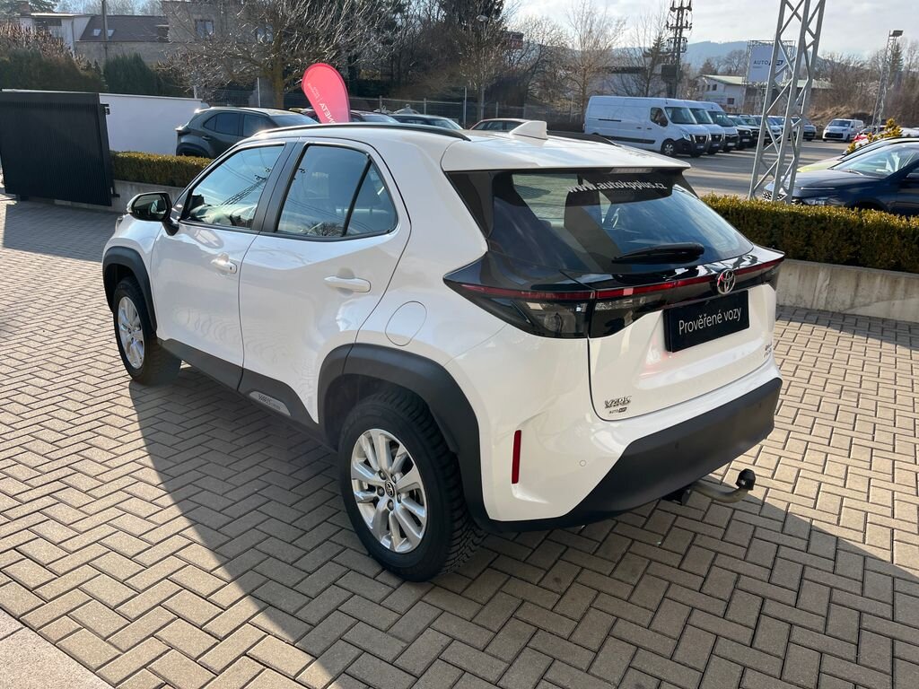 Toyota Yaris Cross SUV / Terénní 1,5 l 68 kw