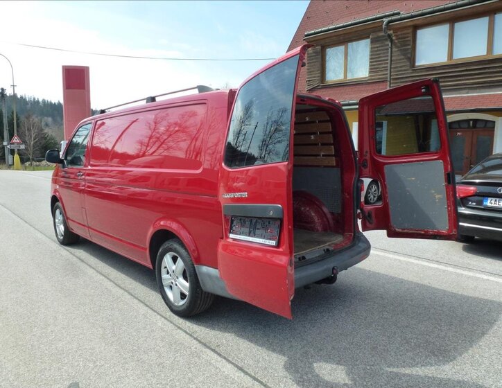 Volkswagen Transporter 18