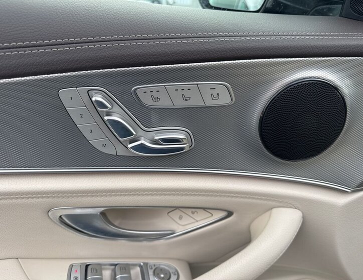 Mercedes-Benz Třídy E Sedan / Limuzína 3,5 l 245 kw