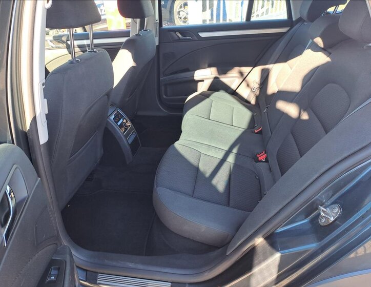 Škoda Superb Kombi 2,0 l 103 kw