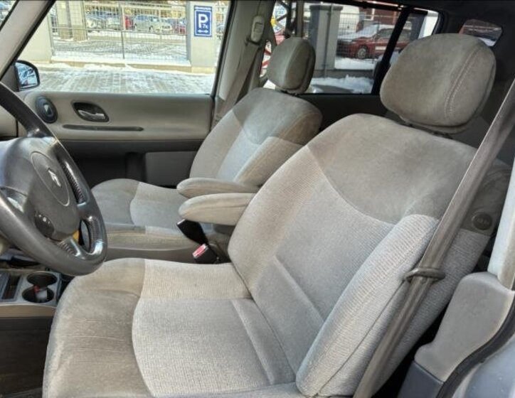 Renault Espace Skříň 2,0 l 120 kw