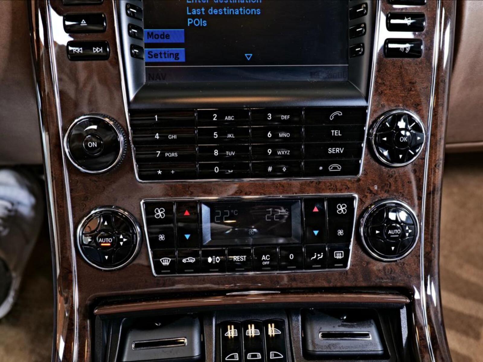 Mercedes-Benz Ostatní 23