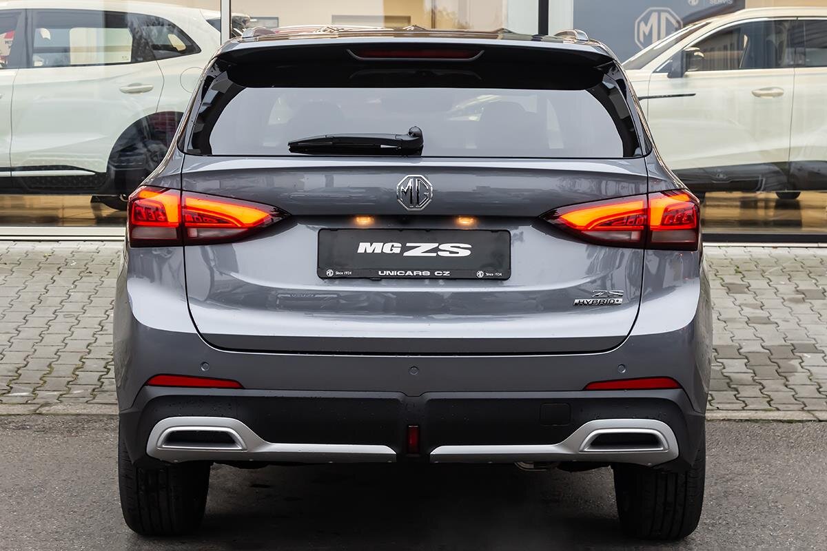 MG ZS