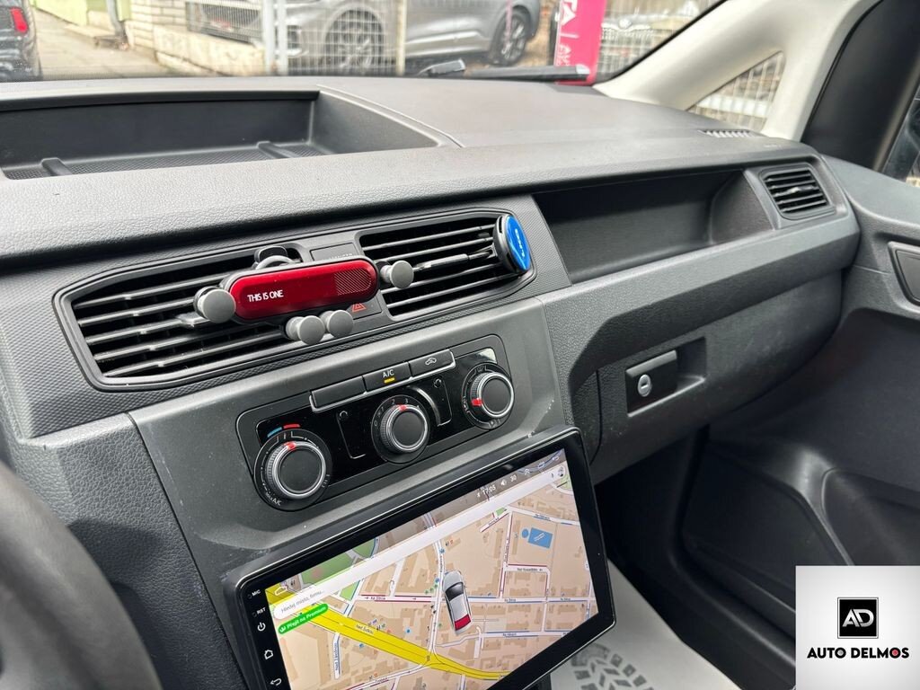 Volkswagen Caddy Skříň 2,0 l 75 kw