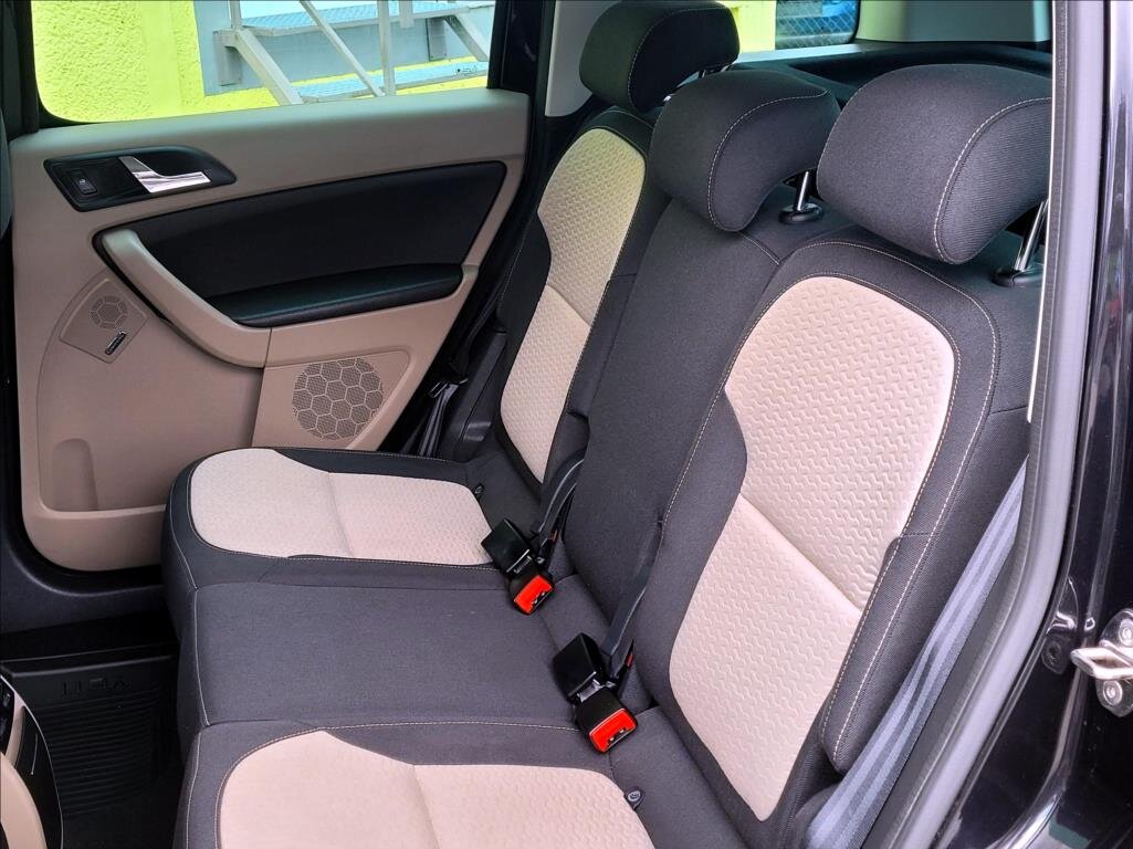 Škoda Yeti SUV / Terénní 1,8 l 118 kw