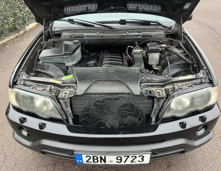 BMW X5 SUV 2,9 l 135 kw