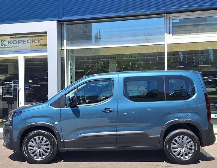 Peugeot Rifter 3